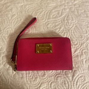 Michael Kors wristlet